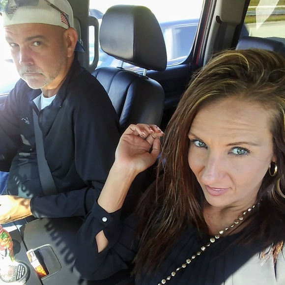 Meet your Posher, Karen - Picture 1 of 1